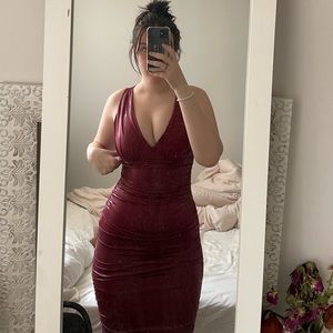 v red dress